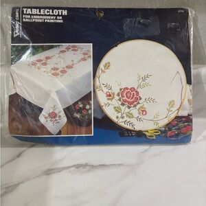 New Vogart crafts #8735j roses 52x70 embroidery tablecloth